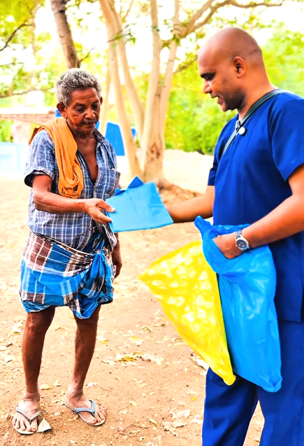 Heaven 365 Foundation distributing supplies to the elderly